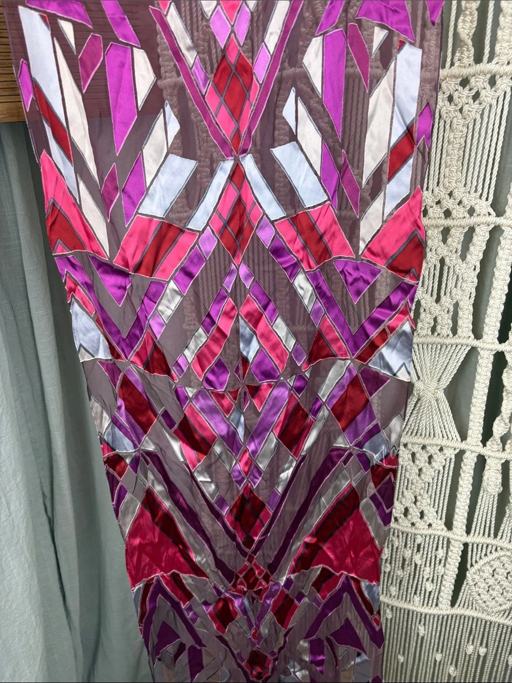 Vibrant Geometric Semi Sheer Burnout Scarf - Pink & Purple Palette